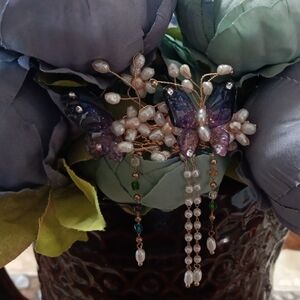 Beautiful Natural Pearl Hair Clip.